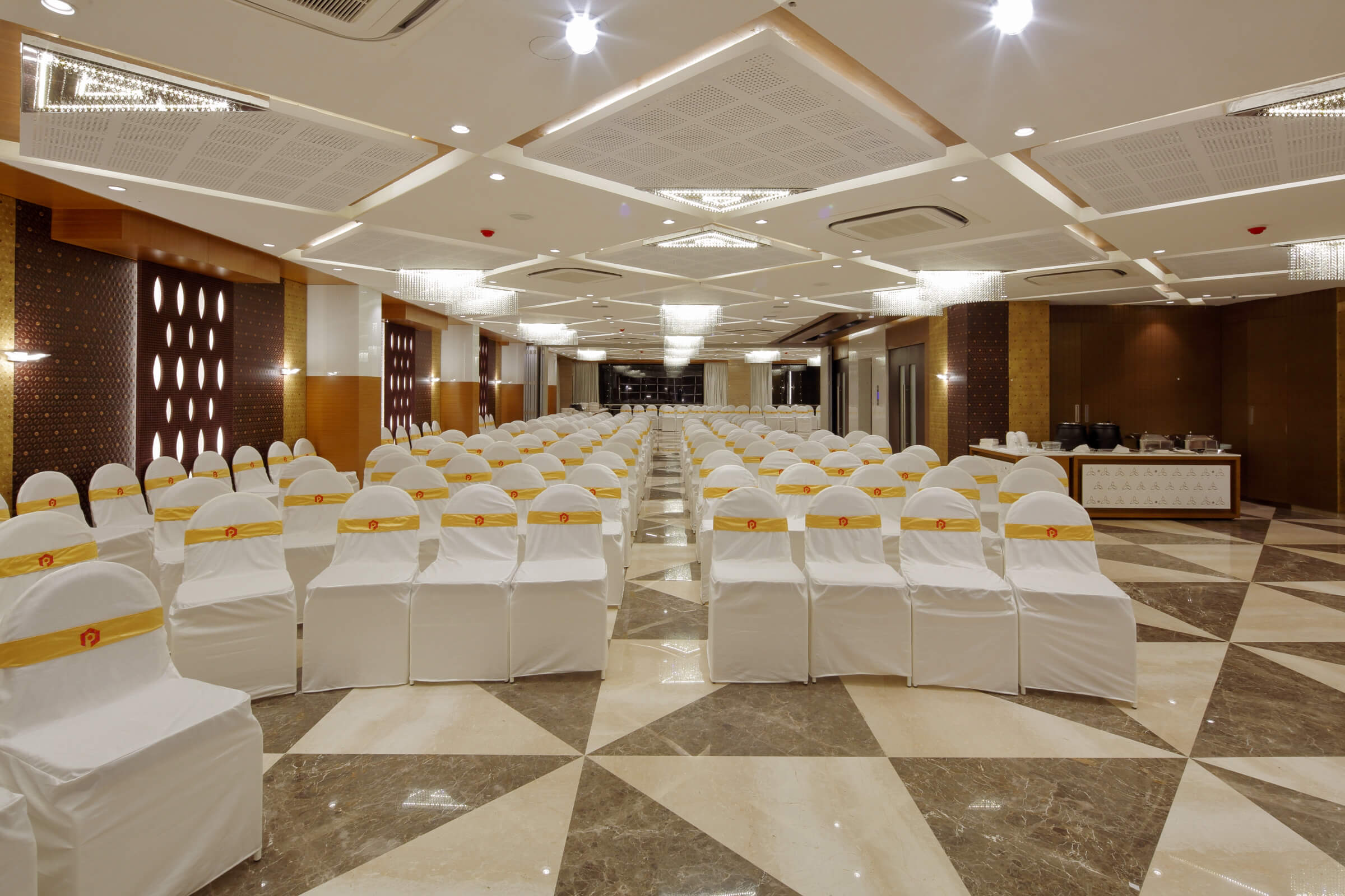 Hotel Pragati The Grand – Banquet Near Zydus Hospital Ahmedabad
