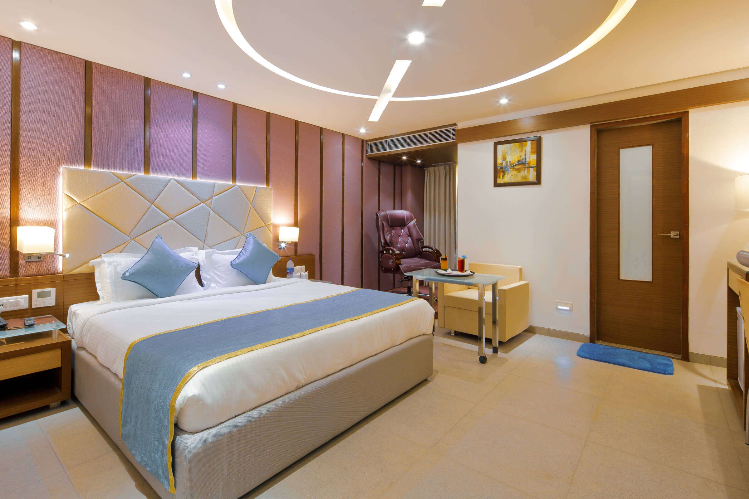 Premier Room Hotel Pragati The Grand